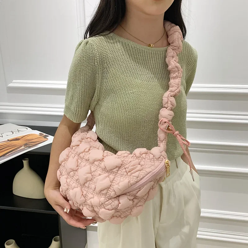 Niche Bubble Cloud Pleated Und - đánh giá và giá Shoulder Bag Structured